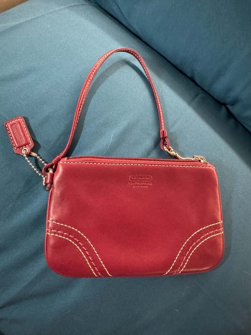 Vintage Coach SoHo Small Embroidered Wristlet w COA